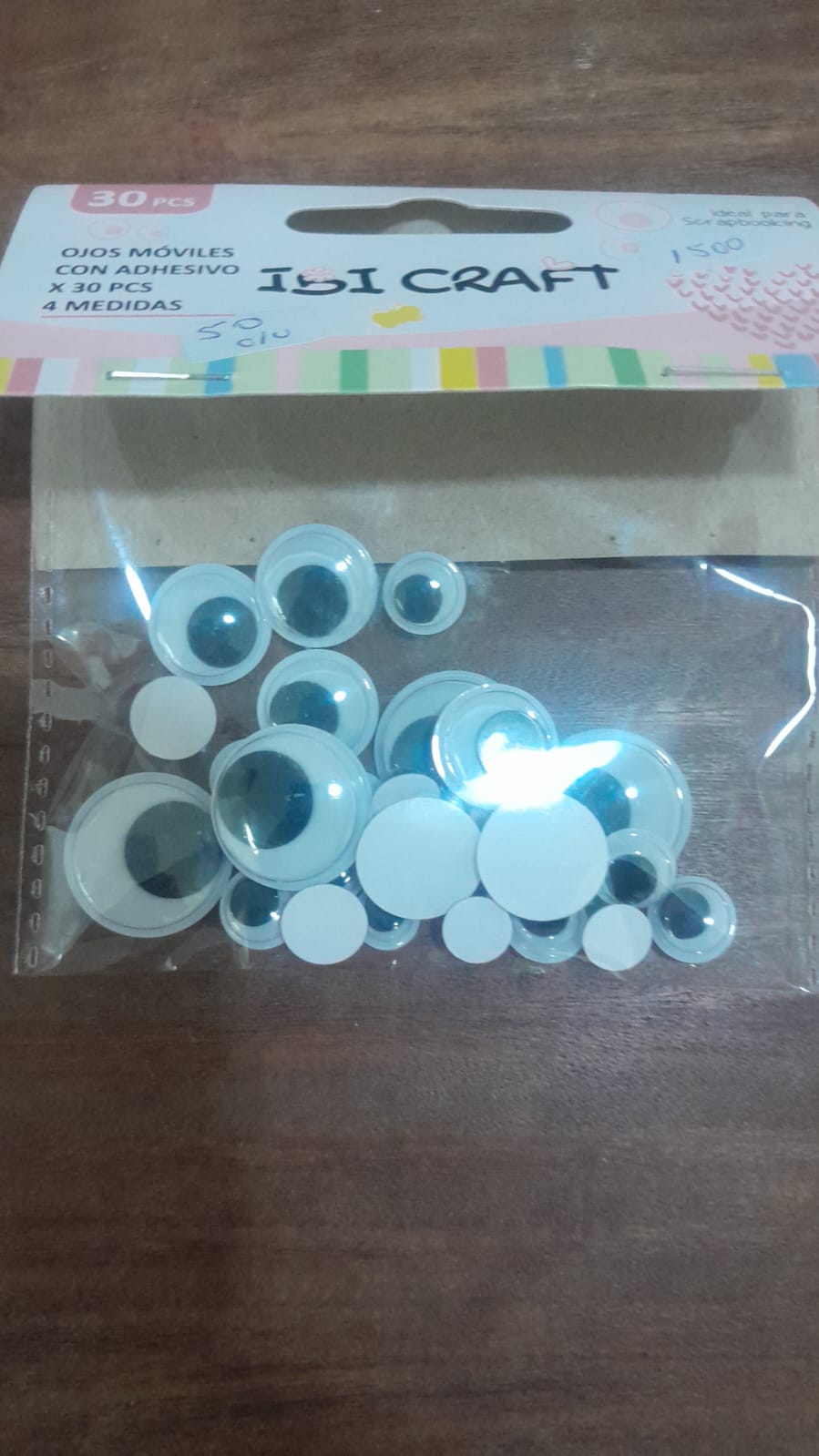 Ojitos plasticos