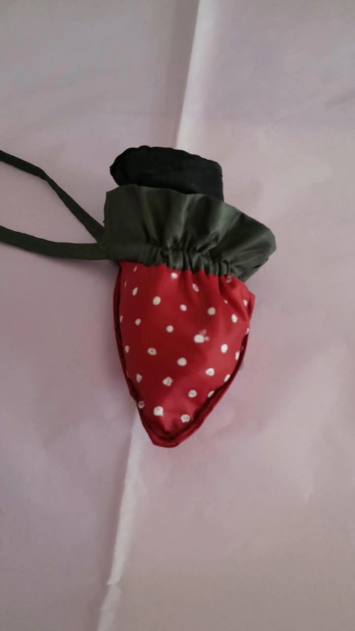 bolso frutilla