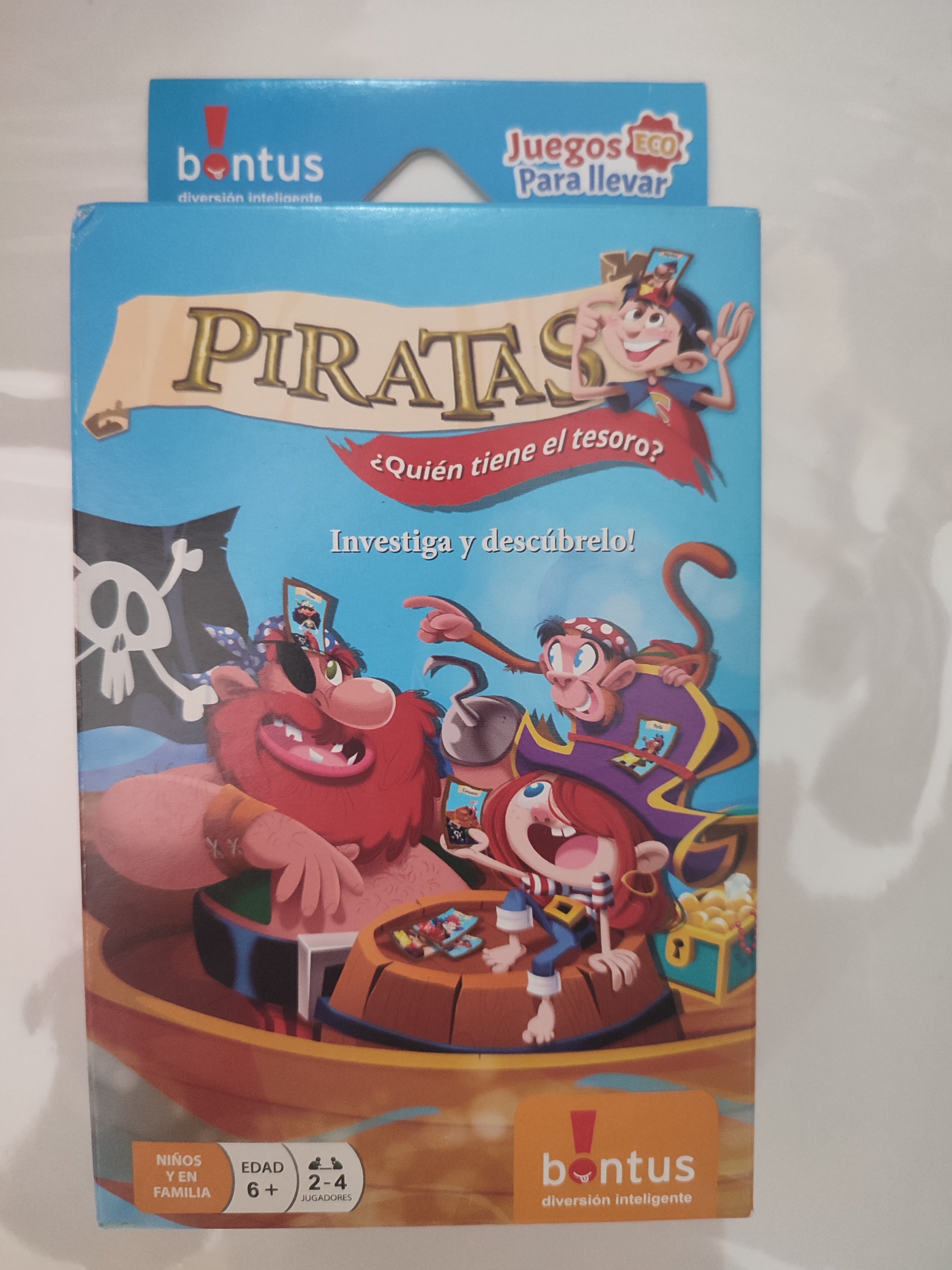 Juegos de carta y mesa
