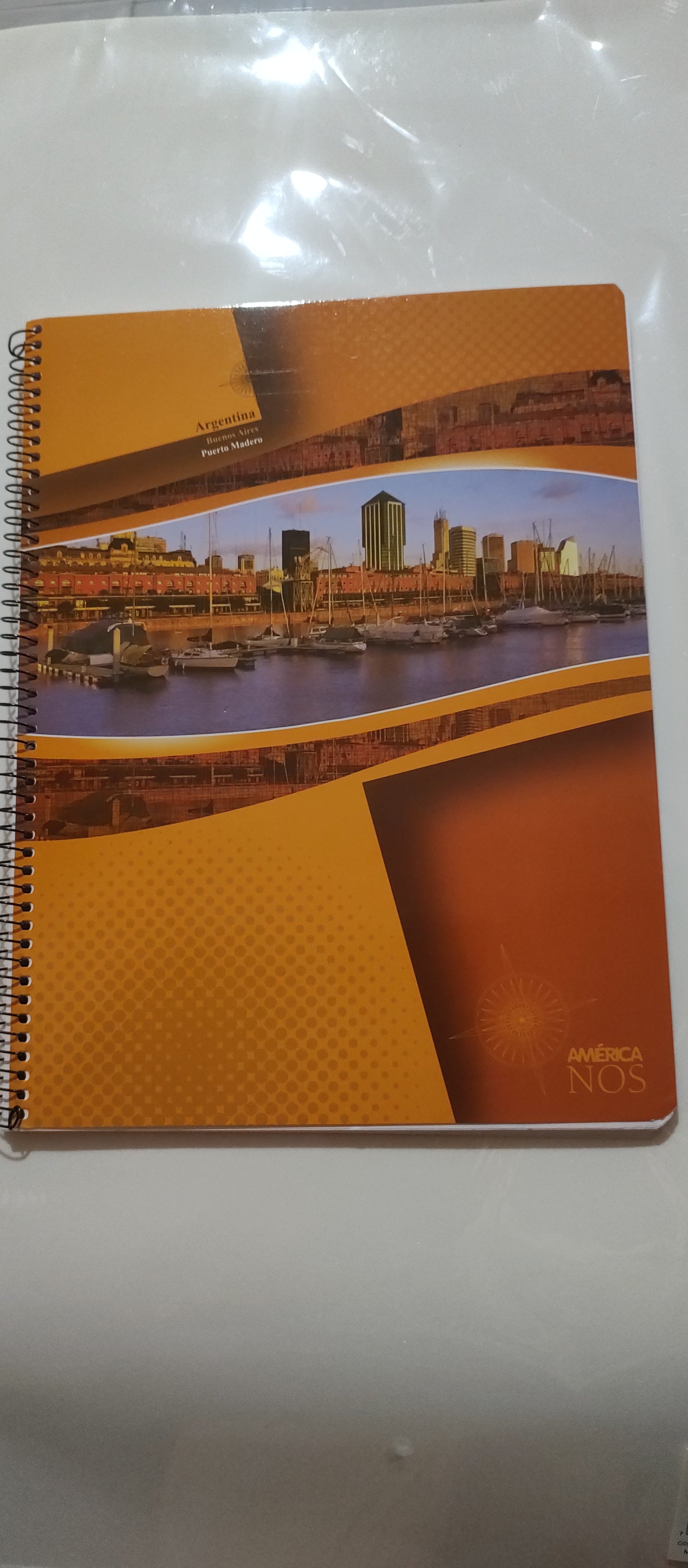 Cuaderno América c/esp 80hj cuadriculadas